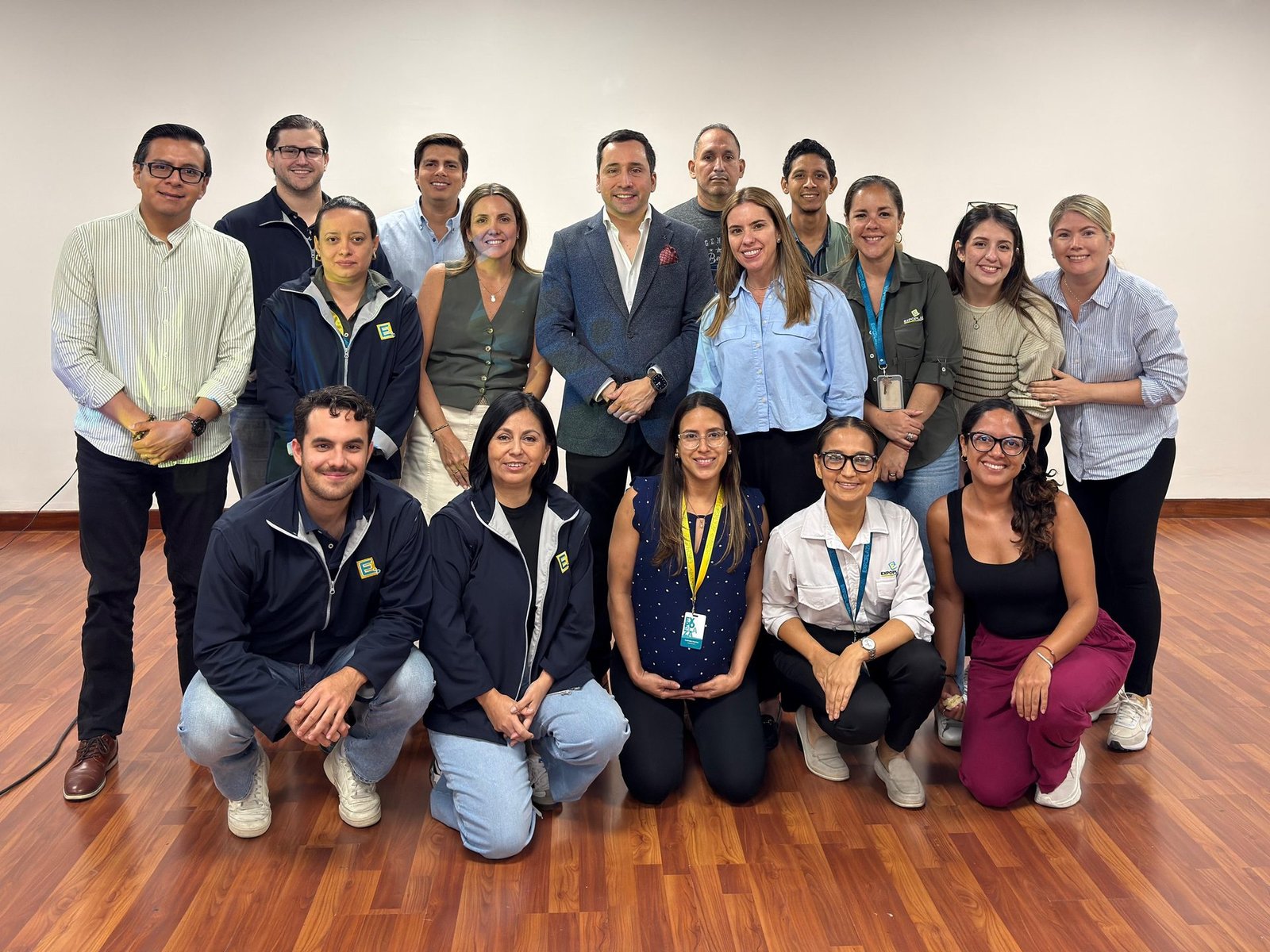 Conferencia y encuentro profesional en Expoplaza